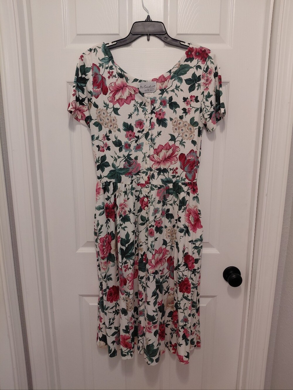 Floral Dress With Scallop Neckline